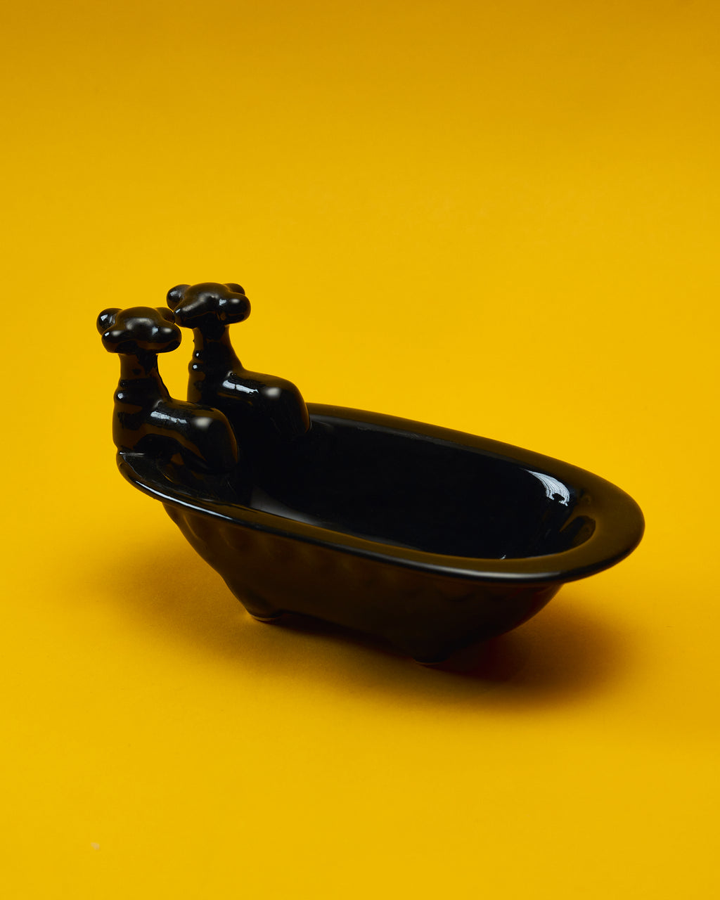 The Porcelain Clawfoot Trinket Dish
