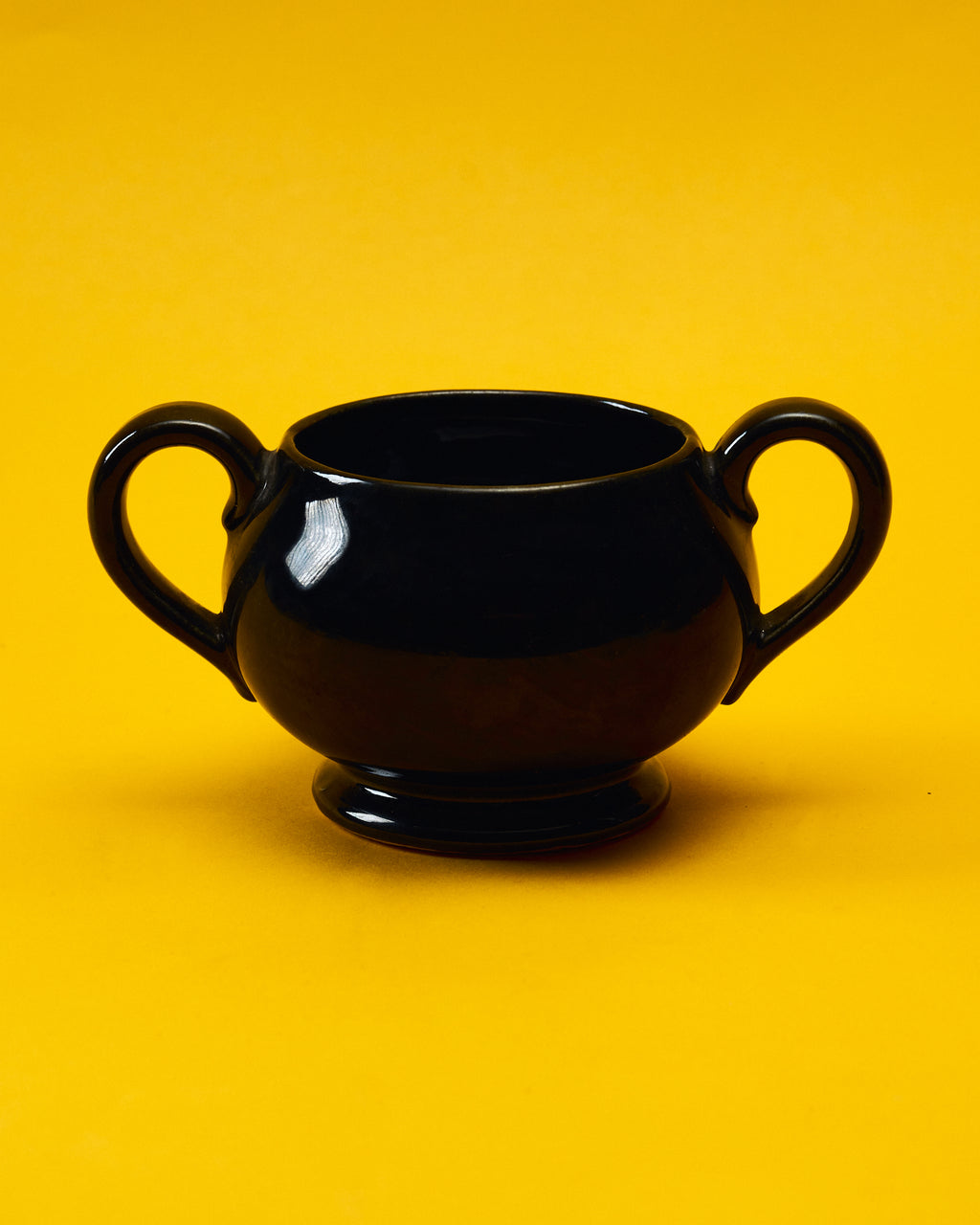 The Mid-Century Modern Teapot